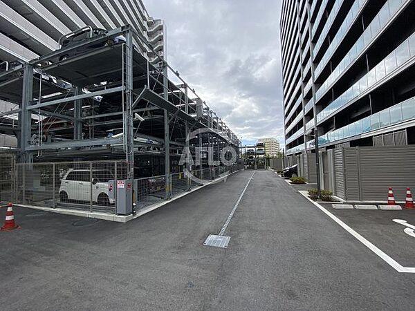 【駐車場】大阪ベイレジデンス　駐車場