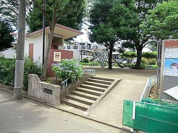 【周辺】上井草向山公園まで210m