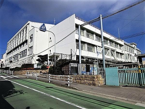 【周辺】神戸市立霞ケ丘小学校まで1150m
