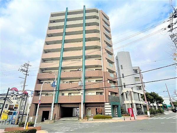 【外観】JR片町線『忍ケ丘』駅徒歩2分の好立地！