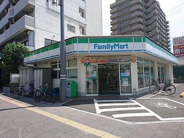 【周辺】ファミリーマート京屋宿院店まで233m