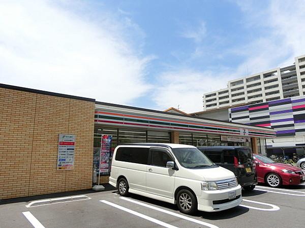 【周辺】セブンイレブン堺蔵前町店まで961m