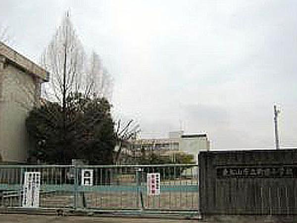 【周辺】東松山市立新宿小学校まで705m