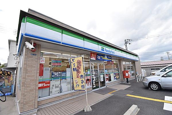 【周辺】ファミリーマート甲西梅影町店まで651m