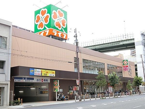 【周辺】ライフ阿波座駅前店まで968m