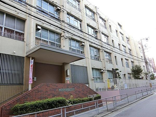 【周辺】大阪市立西船場小学校まで523m
