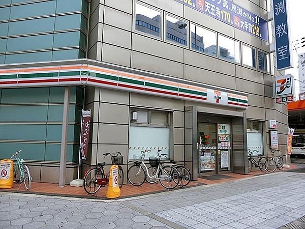 【周辺】セブンイレブン大阪西大橋駅前店まで491m