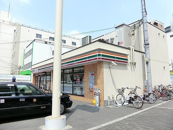【周辺】セブンイレブン大阪立売堀5丁目店まで224m