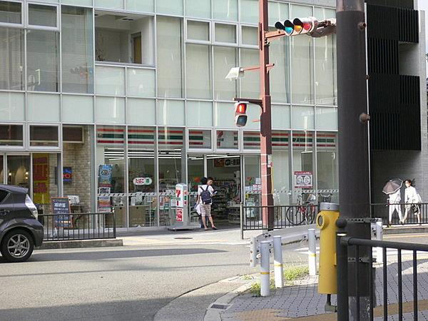 【周辺】セブンイレブンJR茨木駅西店まで400m