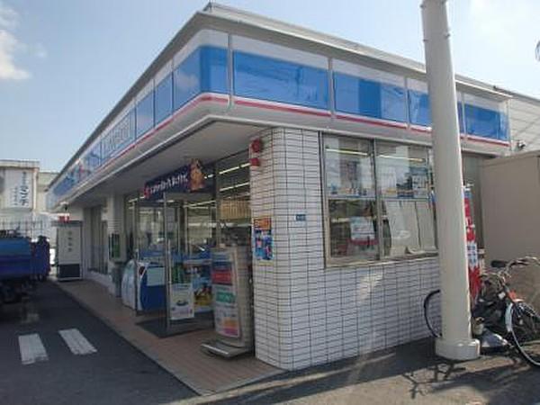 【周辺】ローソン茨木畑田町店まで1022m