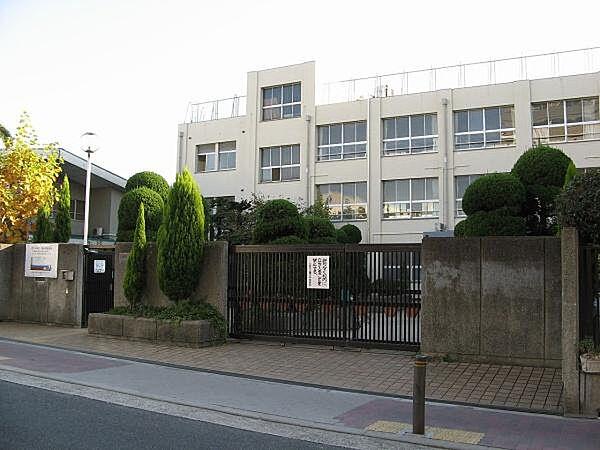 【周辺】大阪市立鯰江中学校まで709m