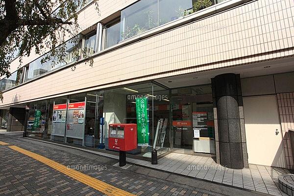 【周辺】渋谷東二郵便局まで572m