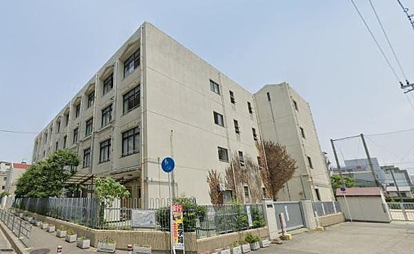 【周辺】大阪市立中津小学校まで66m