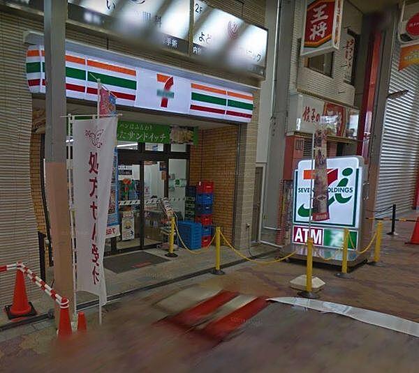 【周辺】セブンイレブン十三駅東口店まで706m