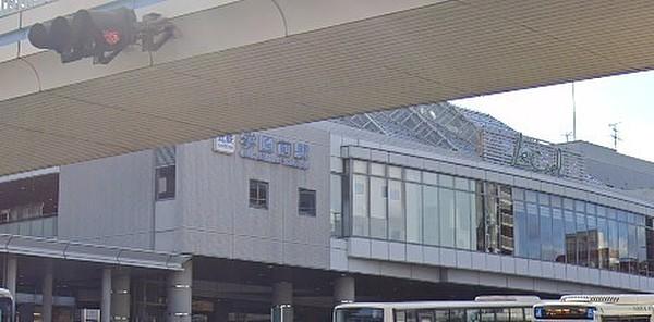 【周辺】学園前駅(近鉄 奈良線)まで724m
