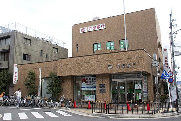 【周辺】京都銀行桂支店まで520m
