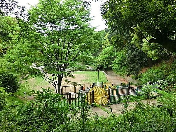 【周辺】弘明寺公園まで654m、徒歩約8分です
