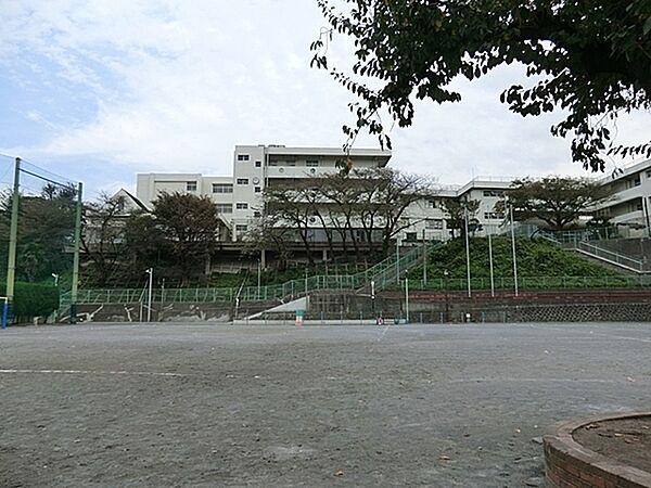 【周辺】横浜市立屏風浦小学校まで1195m、徒歩約15分です