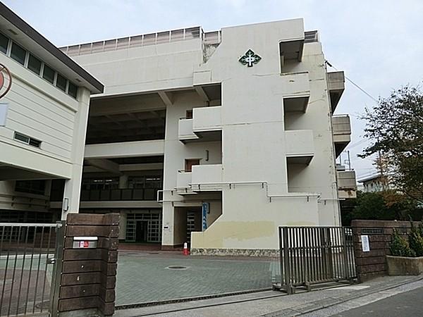 【周辺】横浜市立森中学校まで1774m、徒歩約22分です