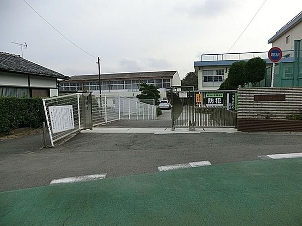 【周辺】横浜市立南本宿小学校まで1002m、徒歩約12分です