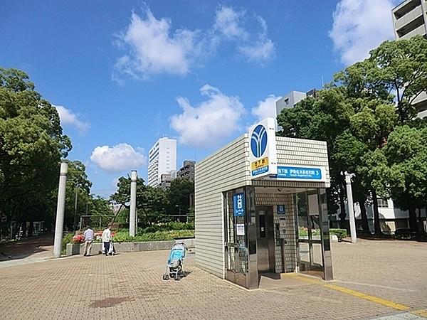 【周辺】伊勢佐木長者町駅(横浜市営地下鉄 ブルーライン)まで131m、徒歩約1分です