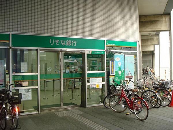 【周辺】りそな銀行泉大津支店まで728m