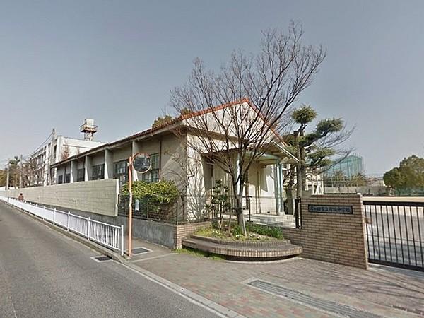 【周辺】岸和田市立岸城中学校まで1627m
