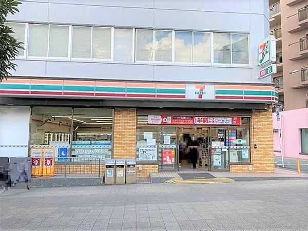 【周辺】セブンイレブン阪急岡町駅前店まで870m