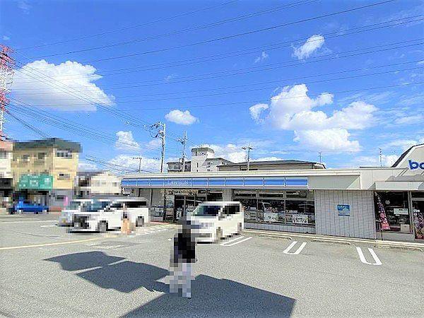 【周辺】ローソン尼崎武庫之荘三丁目店まで360m