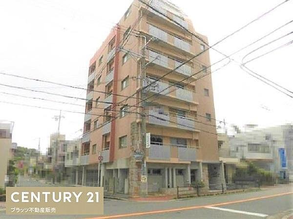 【外観】阪急千里線豊津駅徒歩9分の立地。9階建ての6階部分となっております。お部屋は67.51平米ございます。