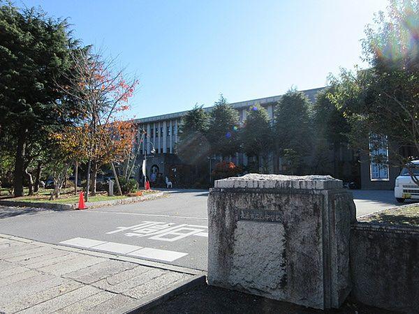 【周辺】長浜市立西中学校まで1240m