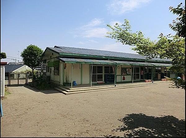 【周辺】横浜市川島保育園まで1464m、子どもは豊かに伸びていく可能性を秘めています。幼児期に膨らむ力を、よりよい環境と援助の手によりひきのばす。