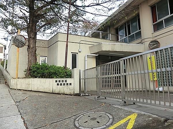 【周辺】横浜市立菊名小学校まで578m、熱心に指導してくれる先生が多く一生懸命さが伝わってきます。私立中学進学者が多い。