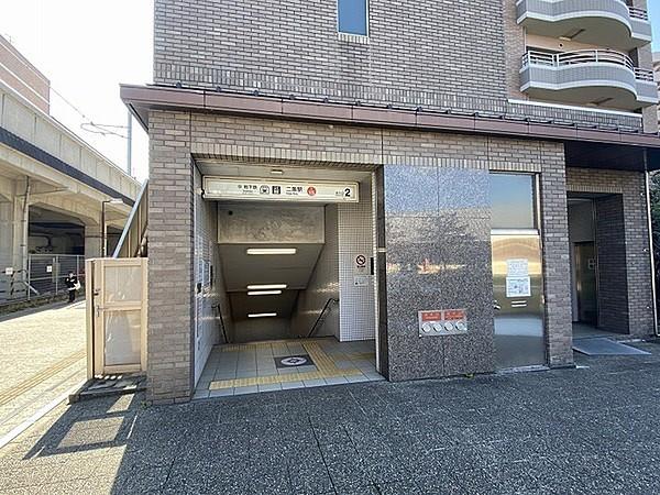 【周辺】二条駅(京都地下鉄 東西線)まで502m