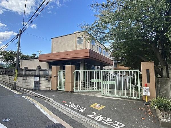 【周辺】京都市立朱雀第六小学校まで872m