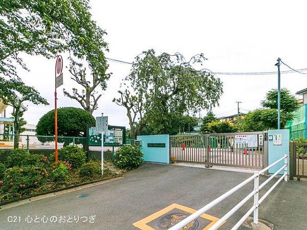 【周辺】横浜市立笹野台小学校まで591m