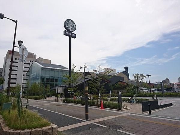 【周辺】スターバックスコーヒー 堺フェニックス通り利晶の杜店まで712m