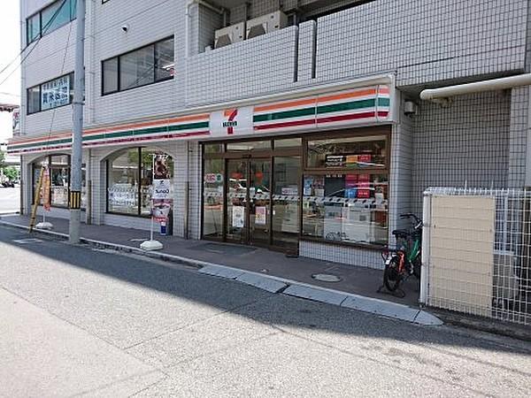 【周辺】セブンイレブンJR堺市駅前店まで218m