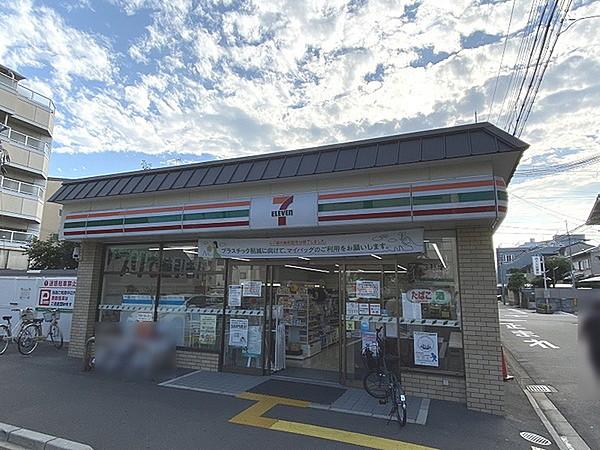 【周辺】セブンイレブン西京極西大丸町店まで178m