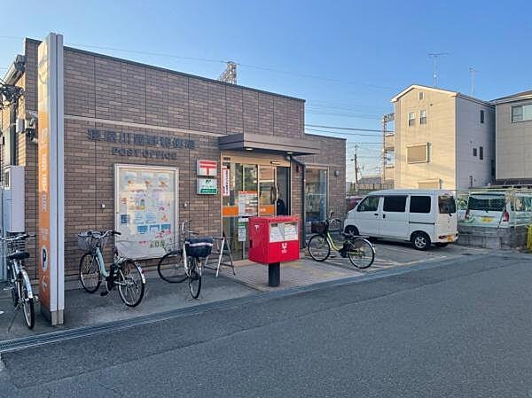 【周辺】寝屋川豊野郵便局まで568m