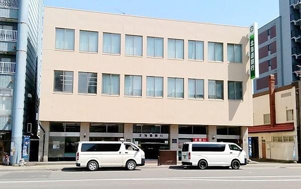 【周辺】北海道銀行豊平支店まで748m