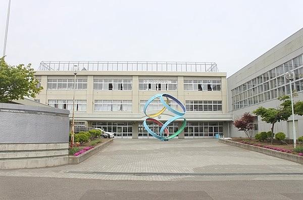 【周辺】札幌市立手稲東中学校まで453m