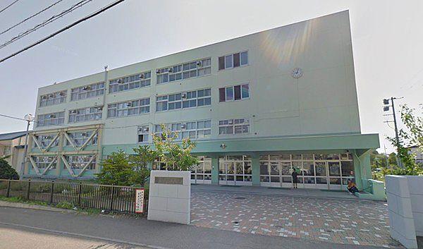 【周辺】札幌市立澄川中学校まで673m