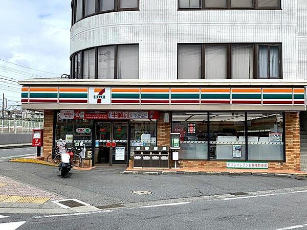 【周辺】セブンイレブン海老名駅前店まで855m