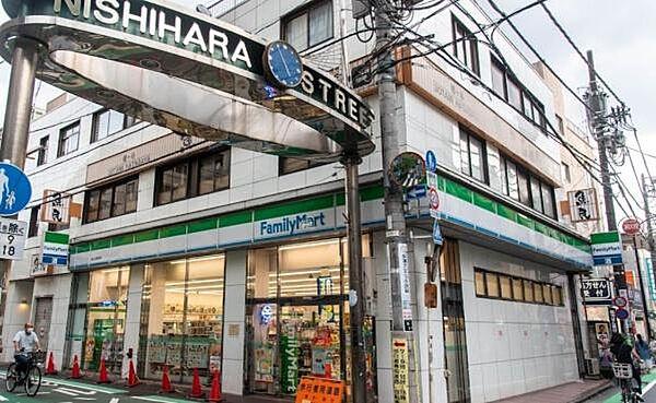 【周辺】ファミリーマート幡ヶ谷駅南店まで529m
