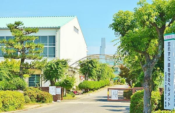 【周辺】豊田市立竜神中学校まで2100m
