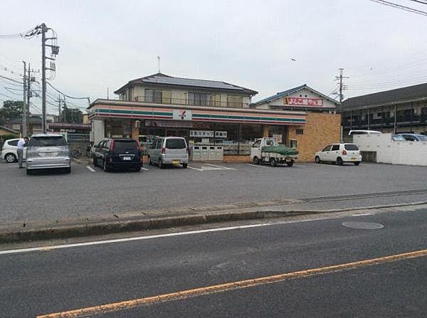 【周辺】セブンイレブン松戸東部小学校前店まで555m