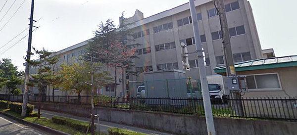 【周辺】会津若松市立第一中学校まで502m、お子さまが成長しても暮らせます。
