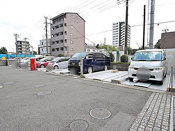 【駐車場】平面駐車場（空き状況はご確認ください）平面駐車場で車の出し入れもラクラク！