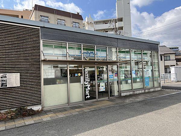 【周辺】ファミリーマートJR和田岬駅前店まで261m
